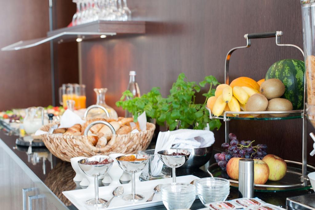 וונסטורף Hotel Am Burgmannshof מראה חיצוני תמונה